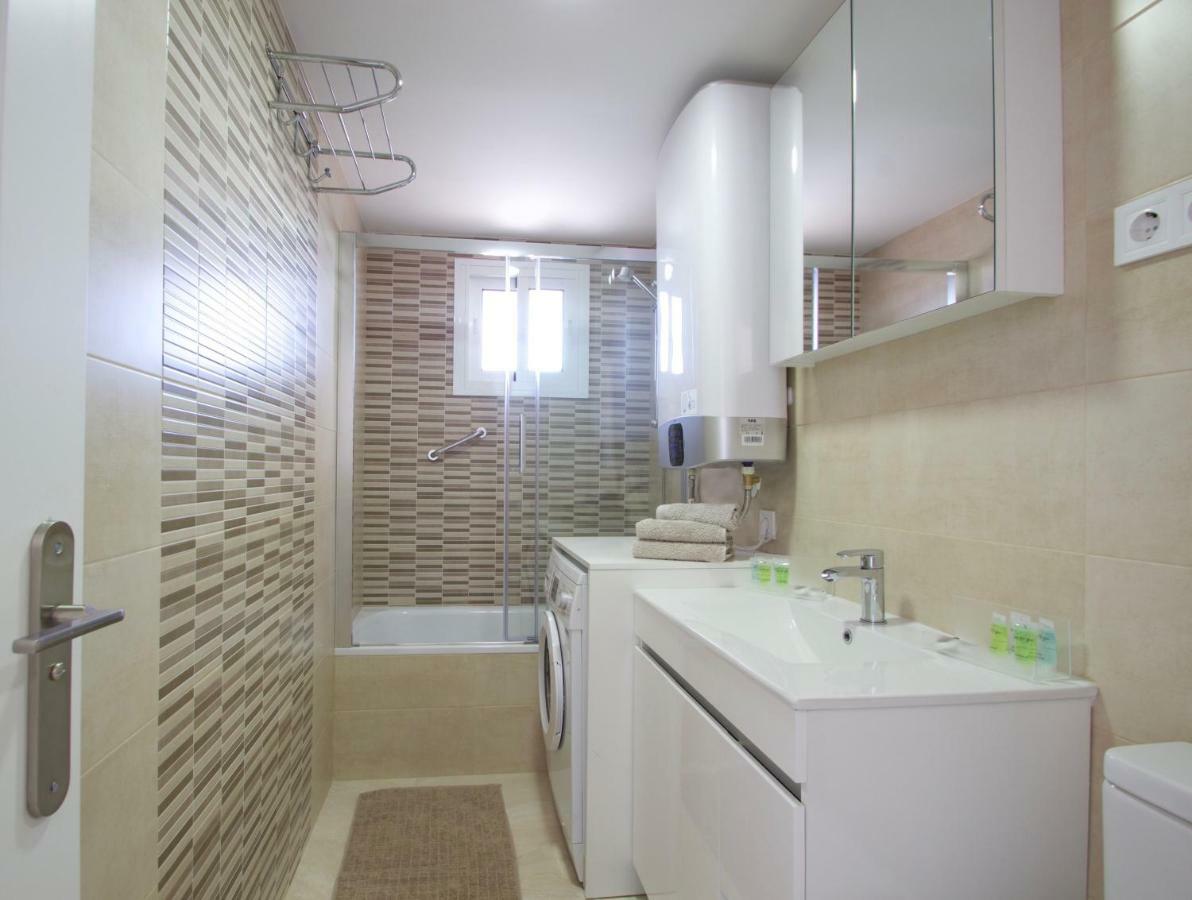 R&E Apartment Torremolinos Esterno foto